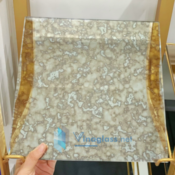 Gương Giả Cổ Màu Khói