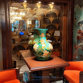 Gia công laser gương kính tại xưởng Vinaglass