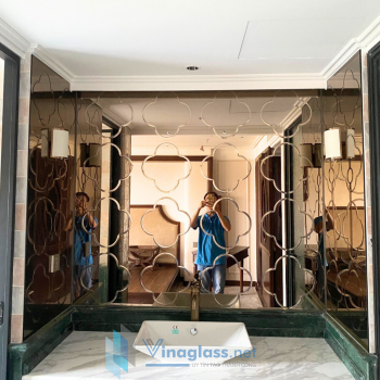 Gia công mài mặt gương kính tại Vinaglass